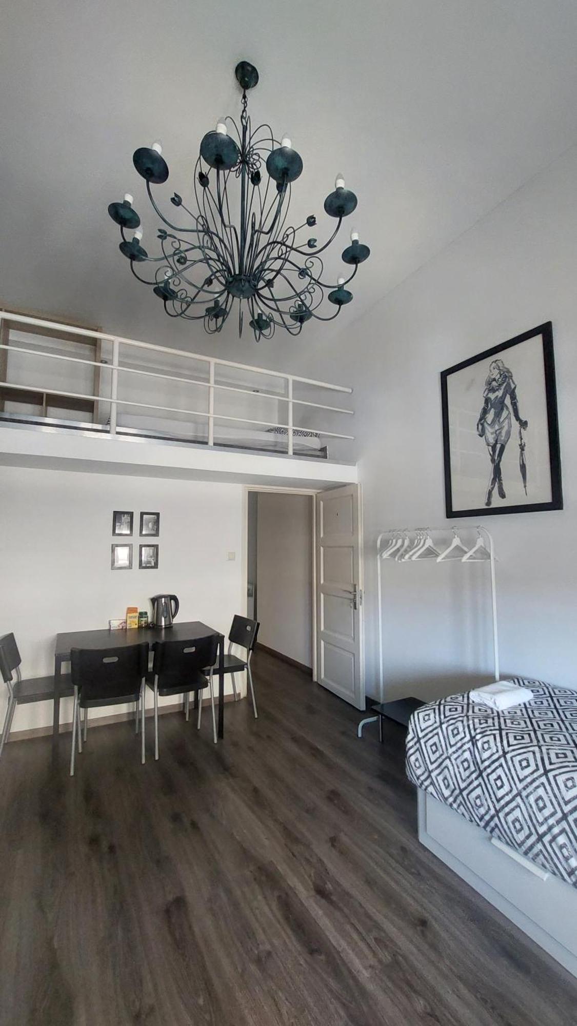Eleven Apartments Budapeszt Pokój zdjęcie